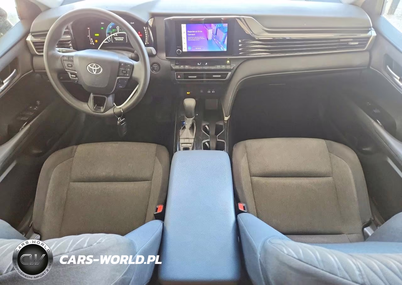 2025 Toyota Camry Le VIN:4T1DAACK7SU144783 - 8