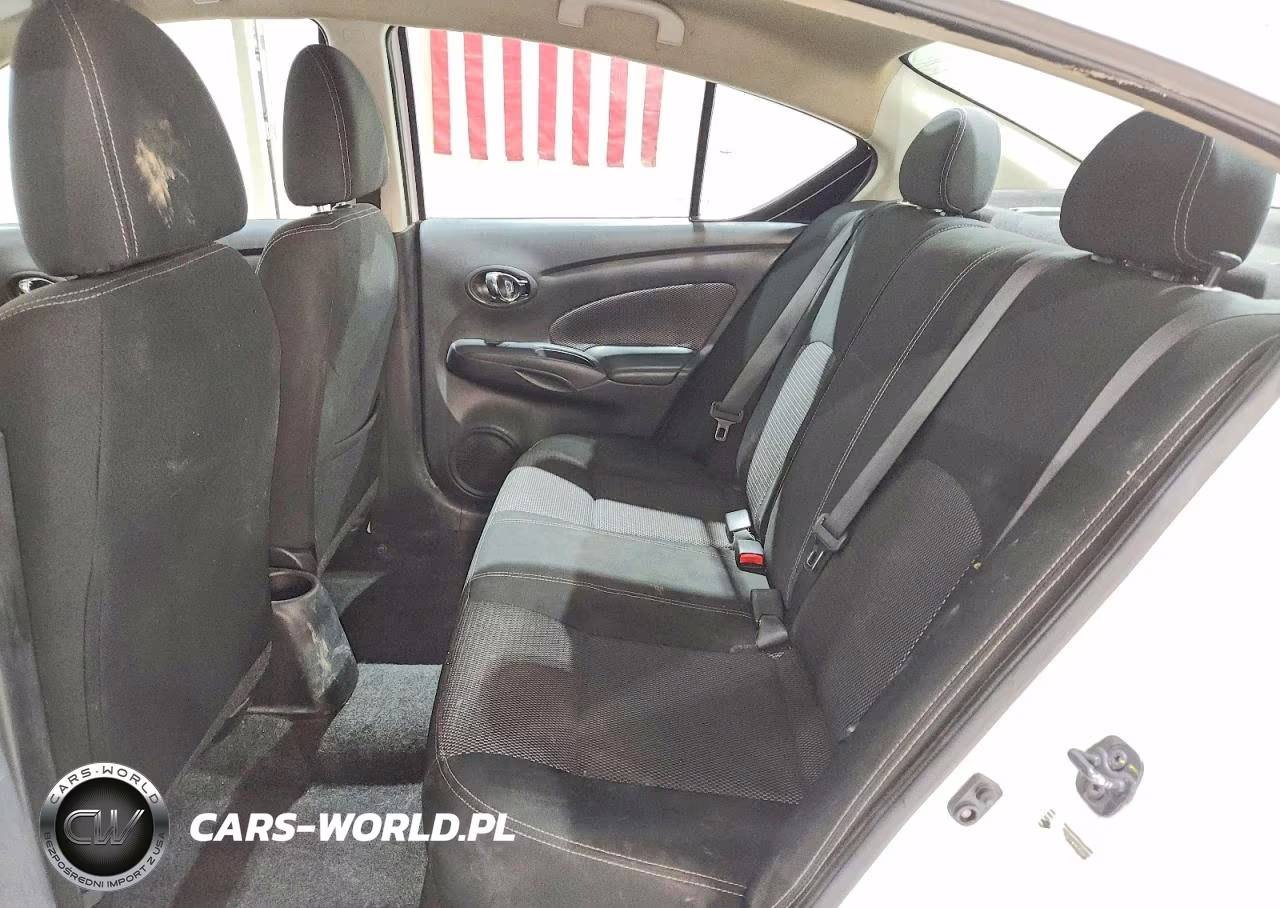 2018 Nissan Versa Sv VIN:3N1CN7AP1JL845580 - 10