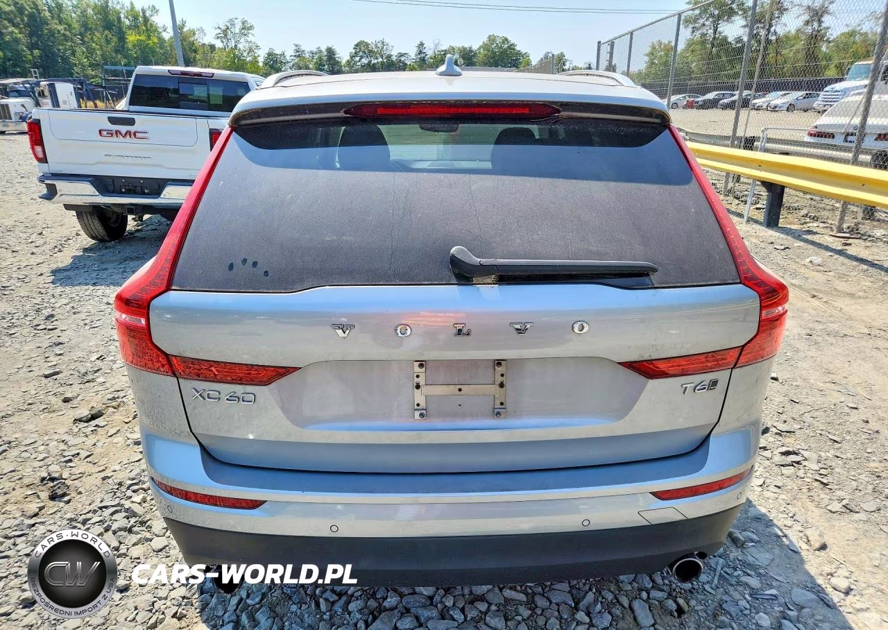 2018 Volvo Xc60 T6 Momentum VIN:YV4A22RK4J1062492 - 6