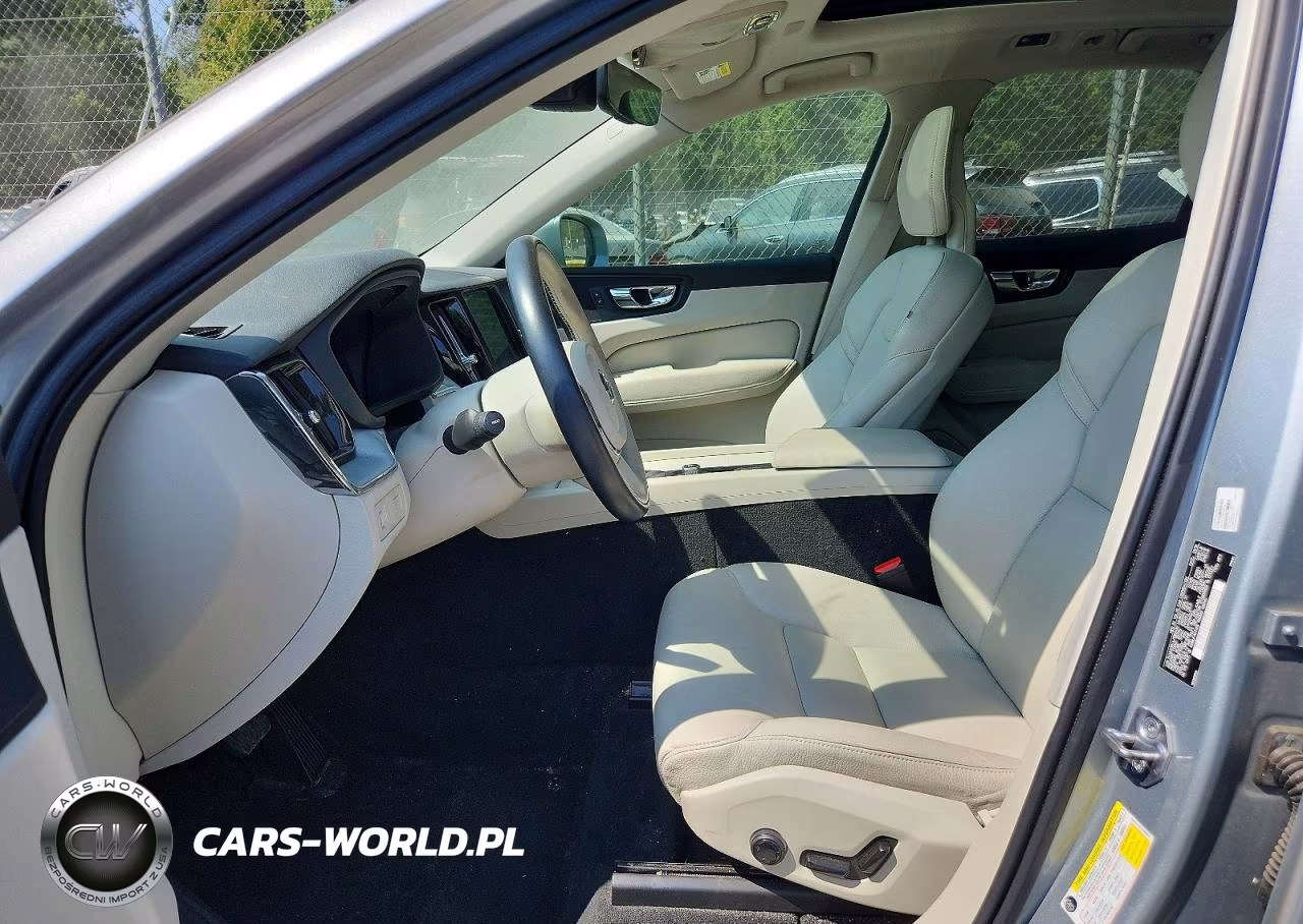 2018 Volvo Xc60 T6 Momentum VIN:YV4A22RK4J1062492 - 7