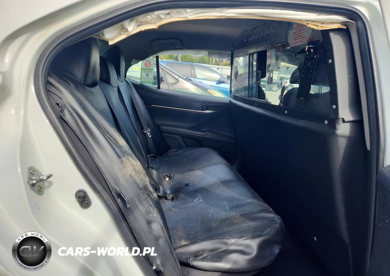 2023 Toyota Camry Le VIN:4T1C31AK9PU052364 - 10