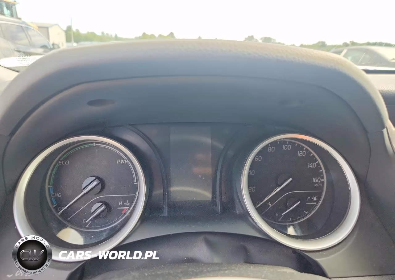 2023 Toyota Camry Le VIN:4T1C31AK9PU052364 - 9