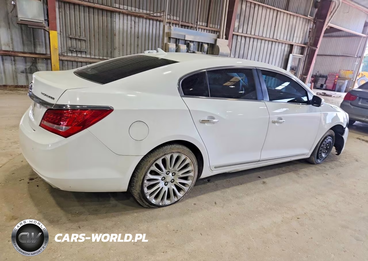 2014 Buick Lacrosse Touring VIN:1G4GF5G35EF225301 - 3