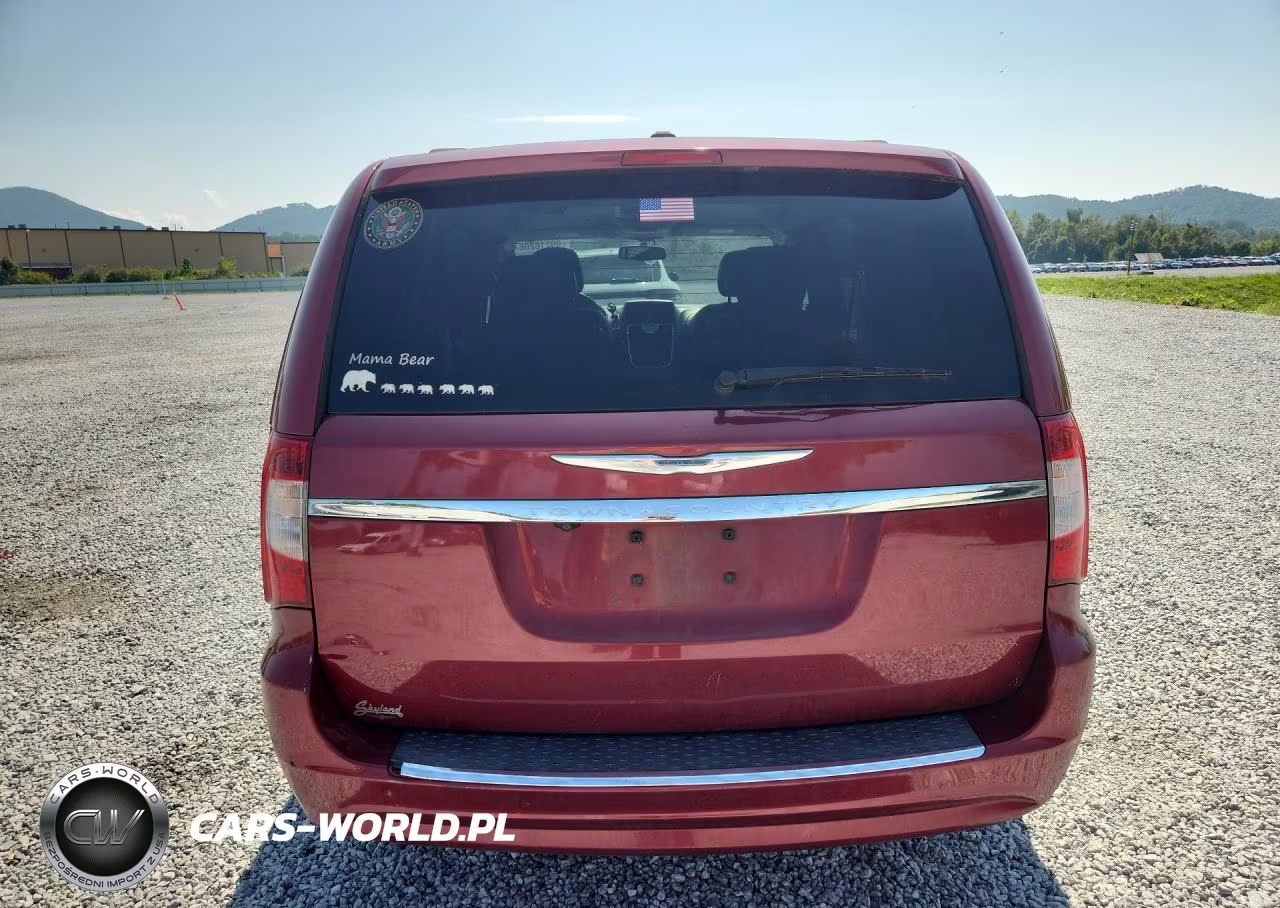 2016 Chrysler Town & Country Touring VIN:2C4RC1BG3GR207710 - 6