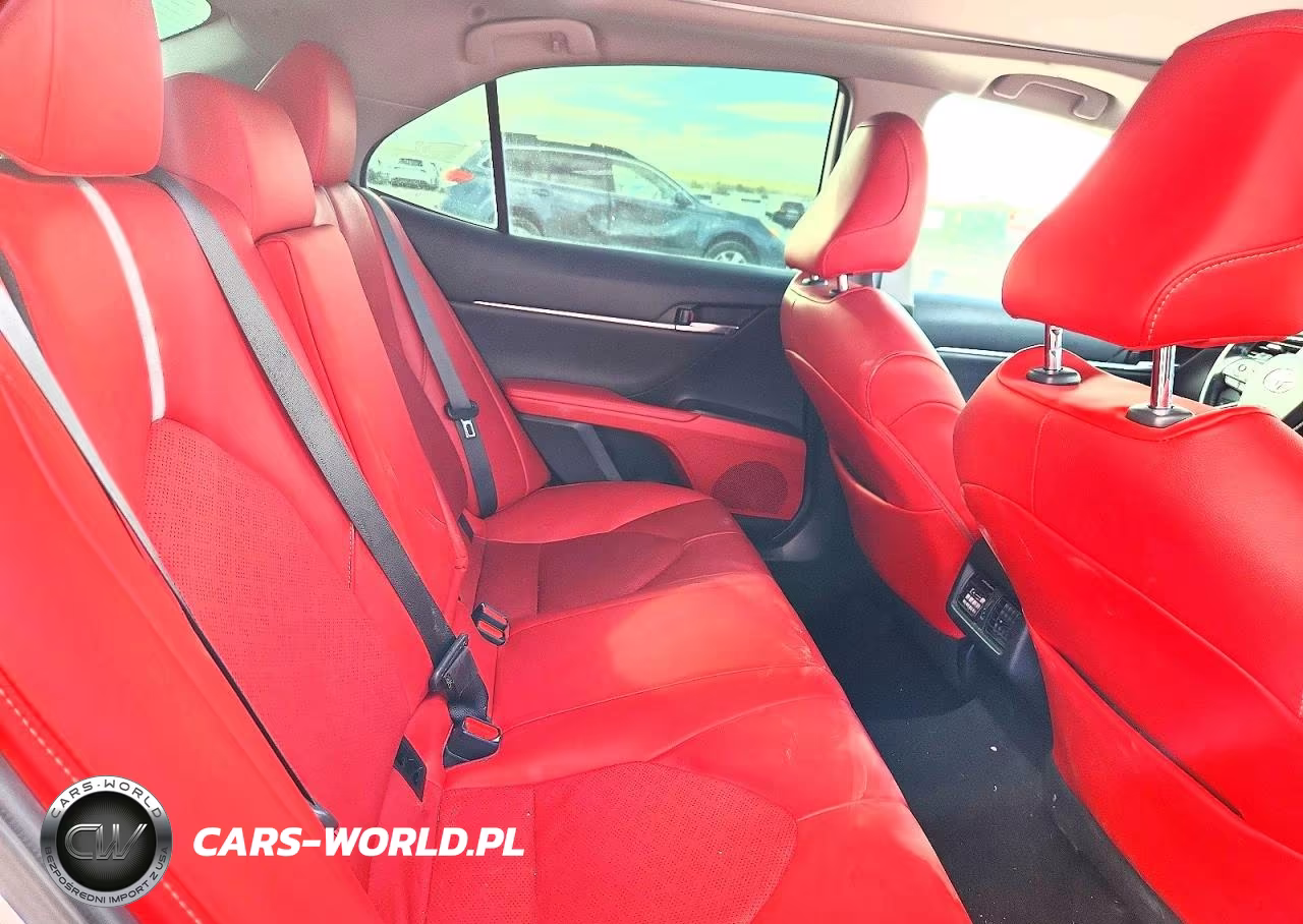 2021 Toyota Camry Xse VIN:4T1K61AK5MU444532 - 10