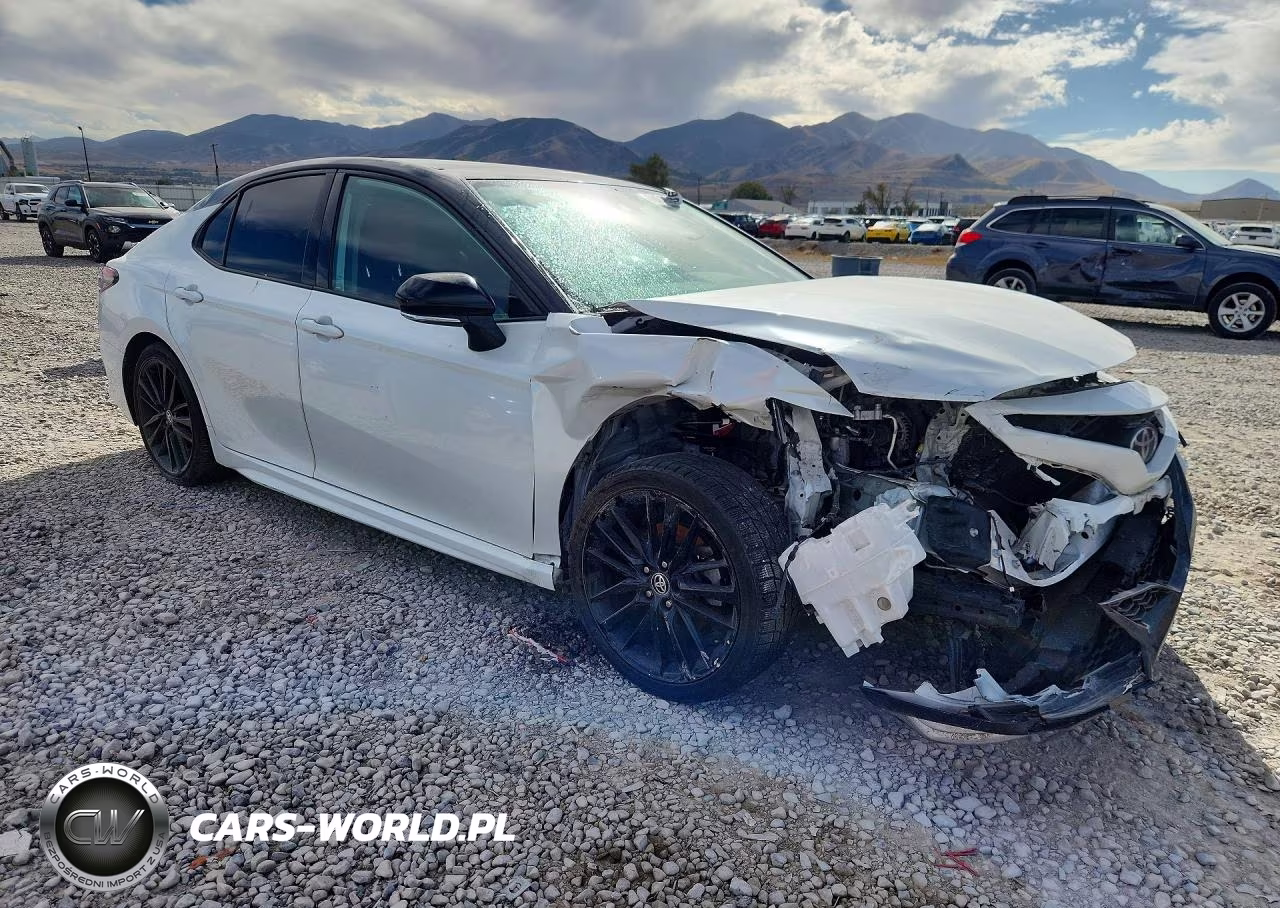 2021 Toyota Camry Xse VIN:4T1K61AK5MU444532 - 4