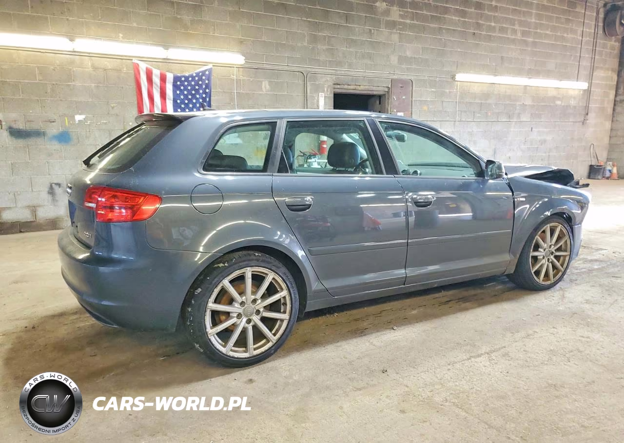 2011 Audi A3 Premium VIN:WAUBEAFM8BA032697 - 3