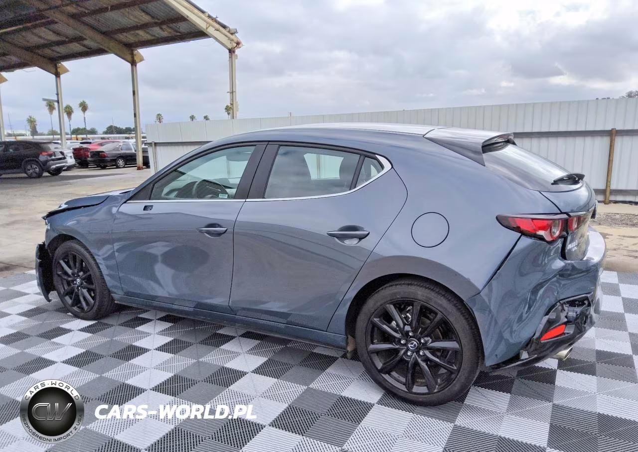 2026 Mazda 3 Preferred VIN:JM1BPBLL2T1868828 - 2