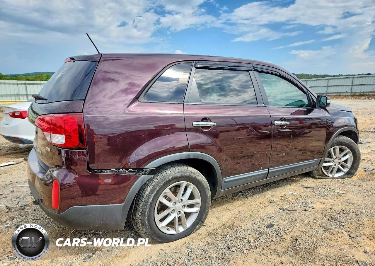 2014 Kia Sorento Lx VIN:5XYKT3A68EG480763 - 3