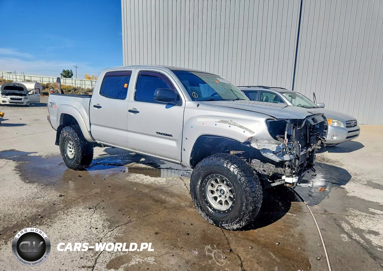 2011 Toyota Tacoma V6 VIN:3TMLU4EN0BM068859 - 4