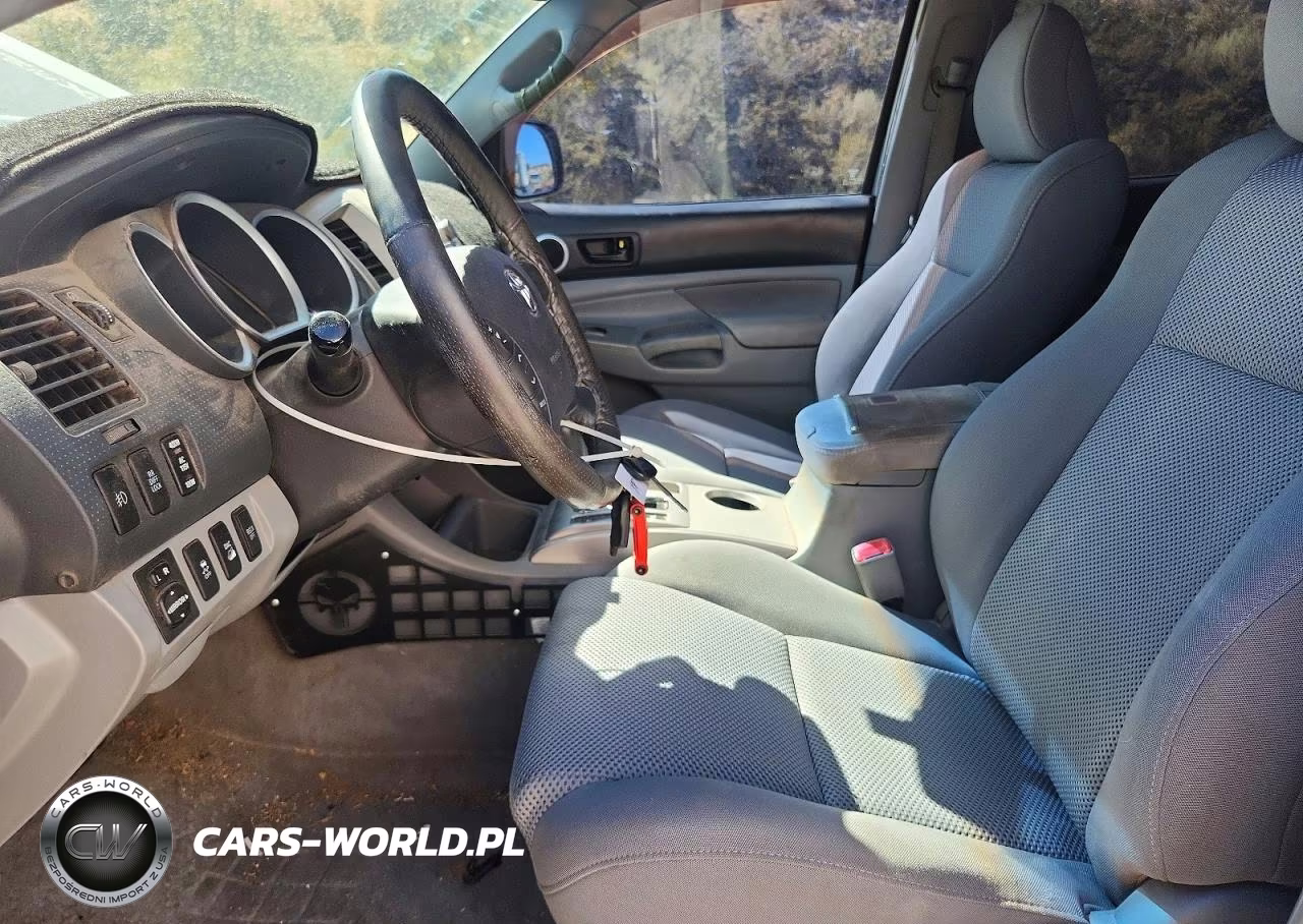 2011 Toyota Tacoma V6 VIN:3TMLU4EN0BM068859 - 7