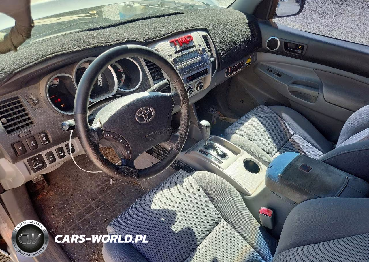2011 Toyota Tacoma V6 VIN:3TMLU4EN0BM068859 - 8