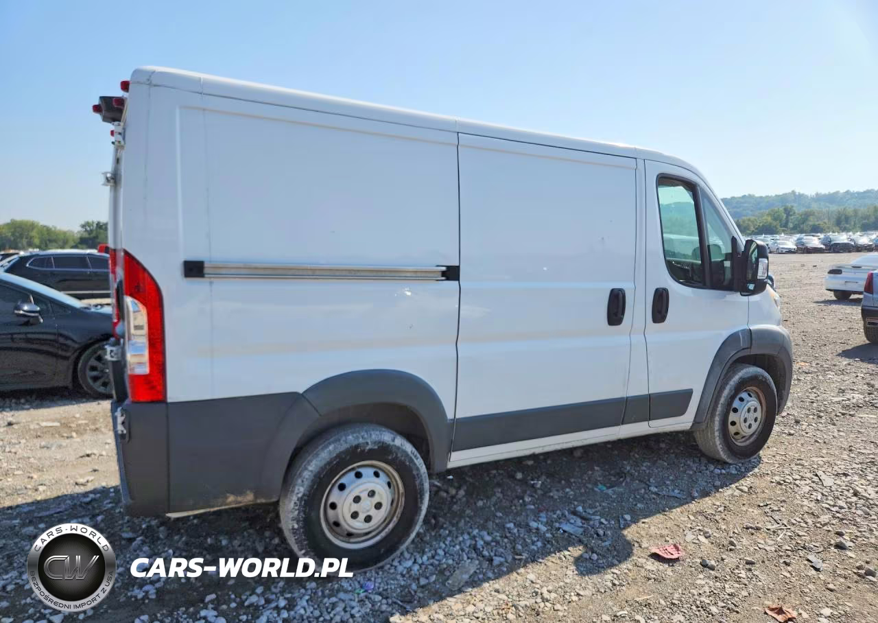 2015 Ram Promaster 1500 Delivery Van VIN:3C6TRVNG1FE501542 - 3