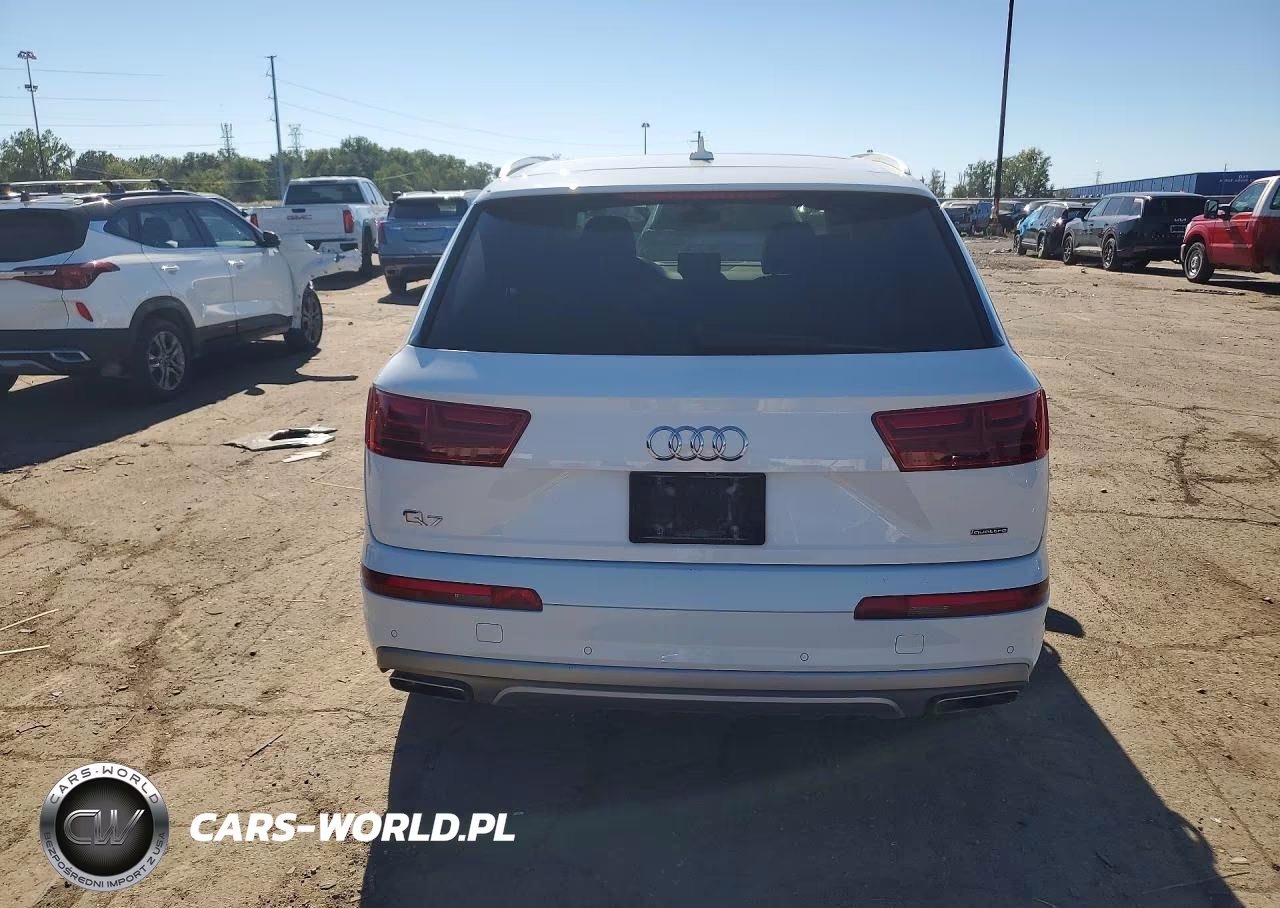2018 Audi Q7 Premium Plus VIN:WA1LHAF79JD037911 - 6