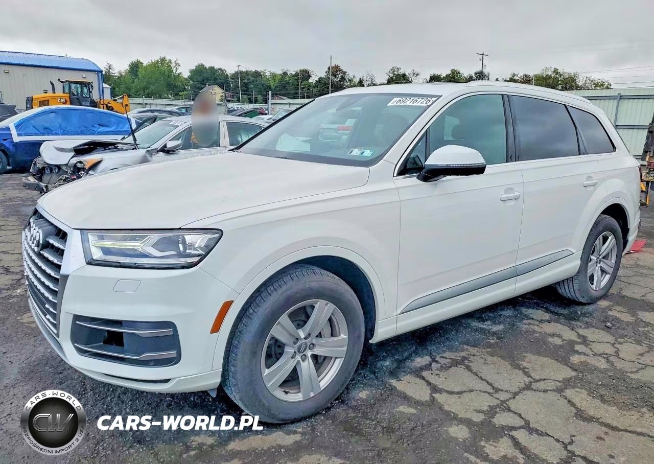 2018 Audi Q7 Premium Plus VIN:WA1LHAF76JD030625 - 1