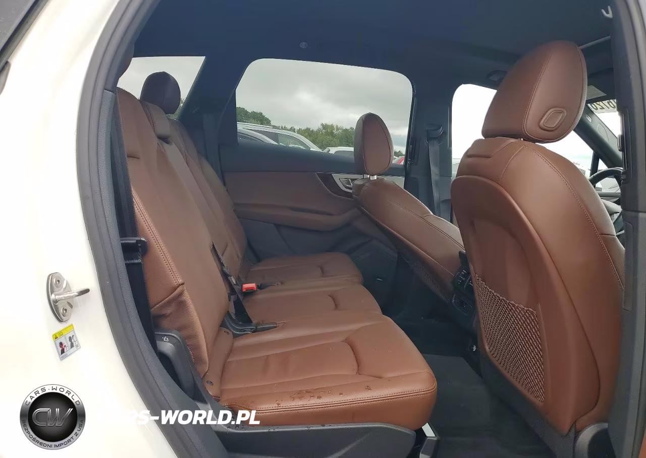 2018 Audi Q7 Premium Plus VIN:WA1LHAF76JD030625 - 11
