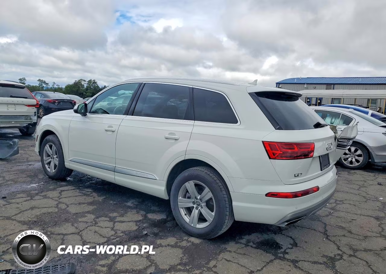 2018 Audi Q7 Premium Plus VIN:WA1LHAF76JD030625 - 2