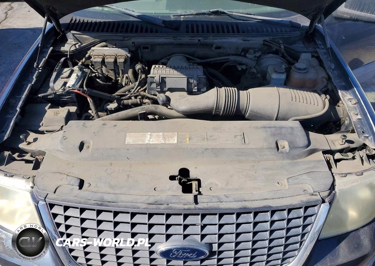 2005 Ford Expedition Xls VIN:1FMPU13545LA15621 - 11