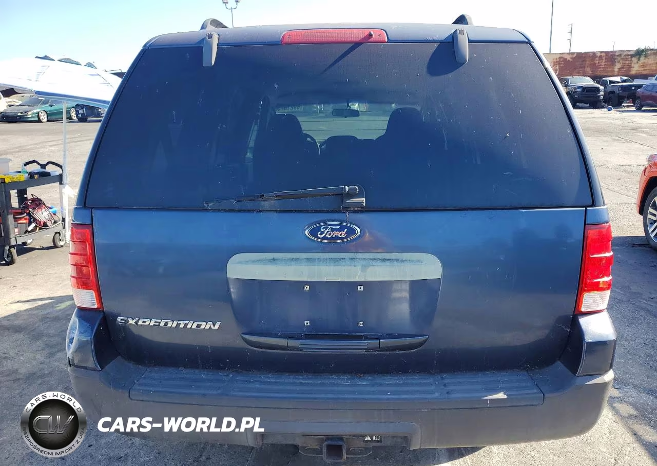 2005 Ford Expedition Xls VIN:1FMPU13545LA15621 - 6