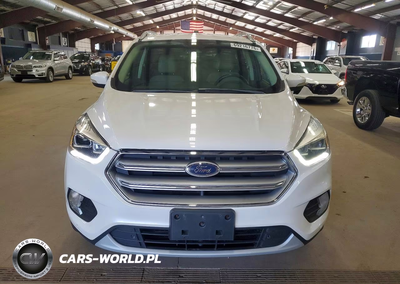 2017 Ford Escape Titanium VIN:1FMCU9JD8HUA35439 - 5