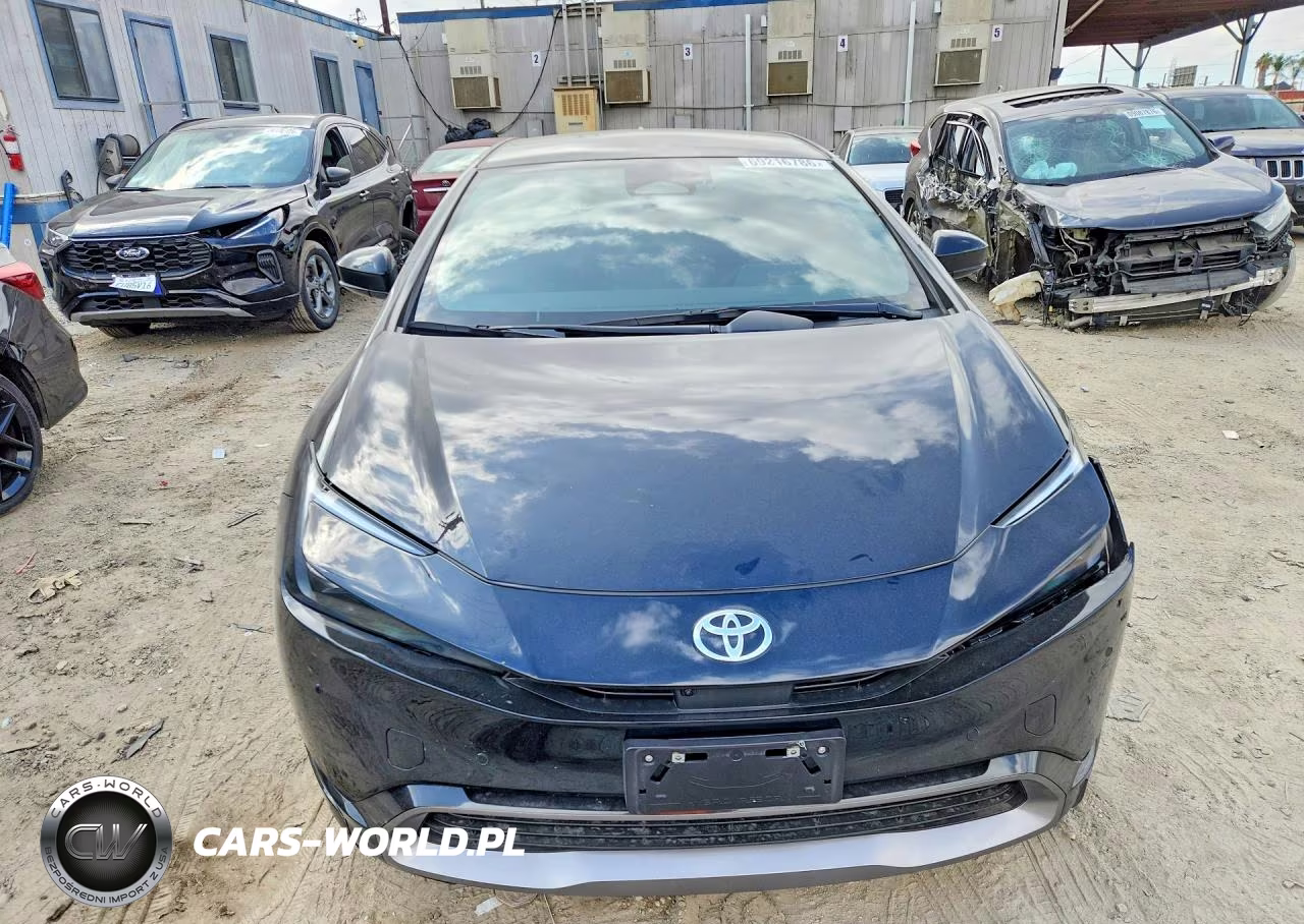 2026 Toyota Prius Limited VIN:JTDACAAU5T3075377 - 5