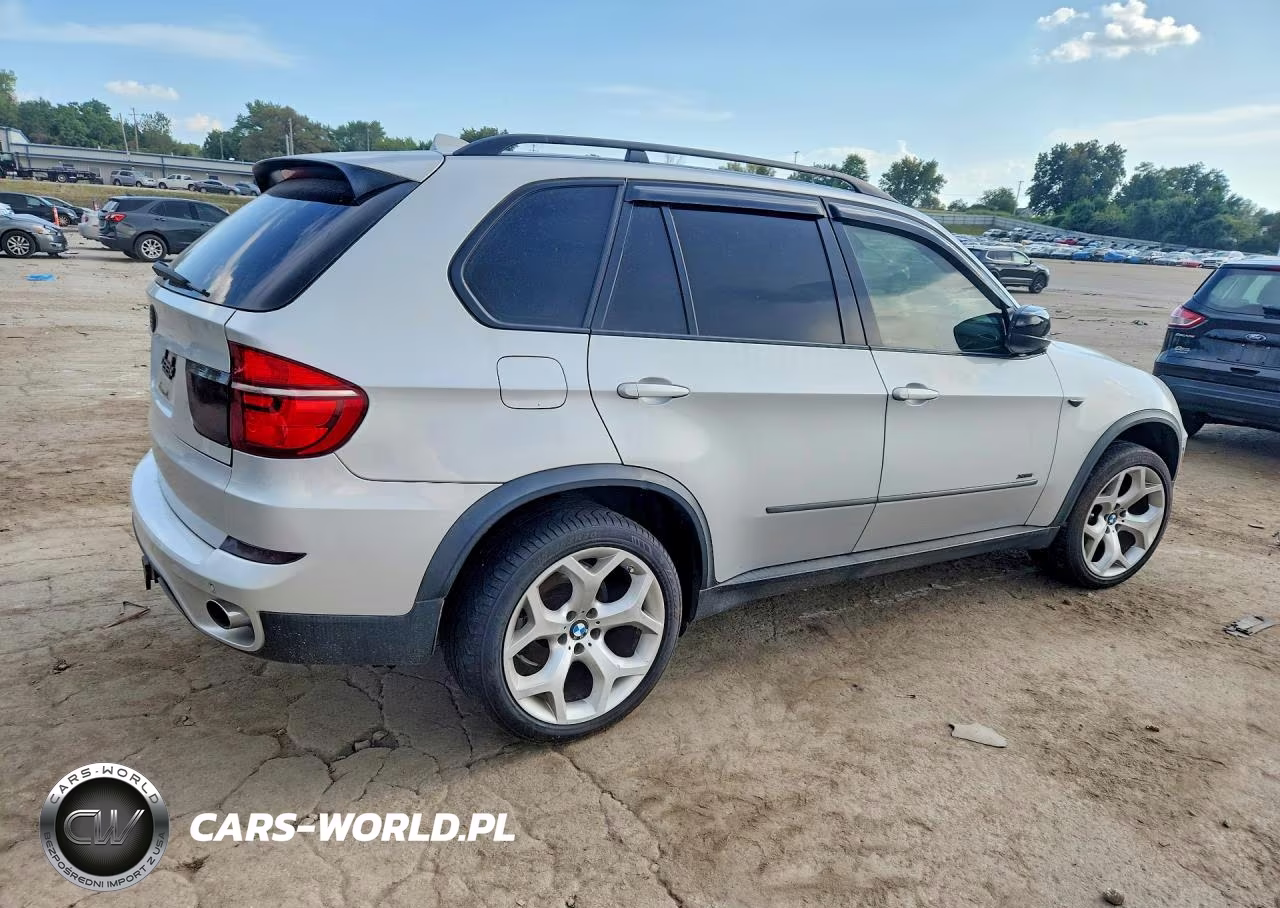 2012 BMW X5 xDrive35I VIN:5UXZV4C51CL989483 - 3