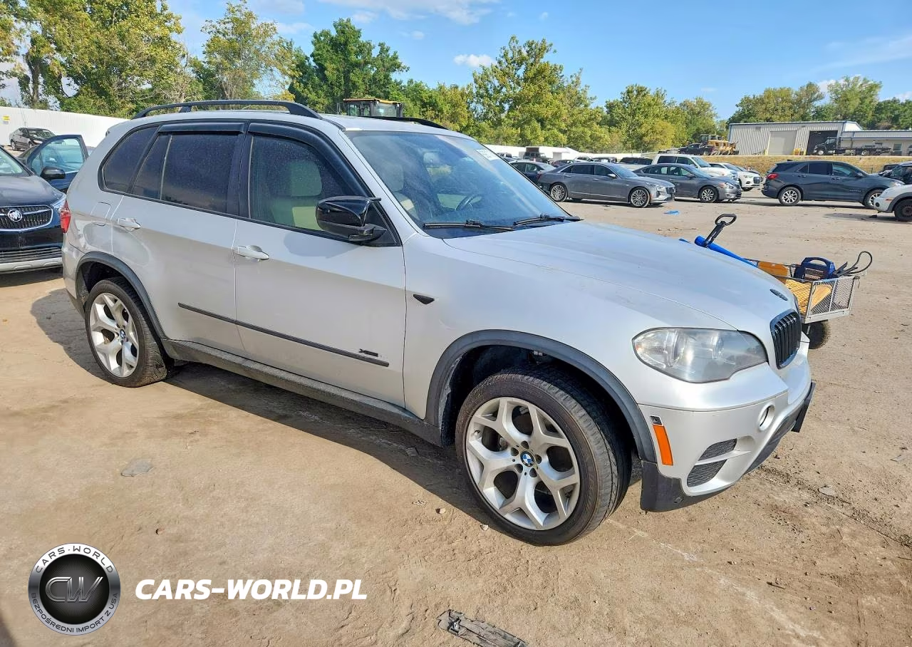 2012 BMW X5 xDrive35I VIN:5UXZV4C51CL989483 - 4