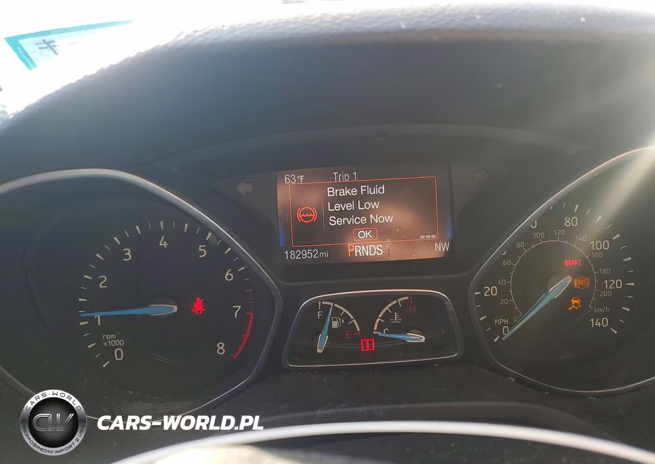2016 Ford Focus Se VIN:1FADP3F27GL214294 - 9