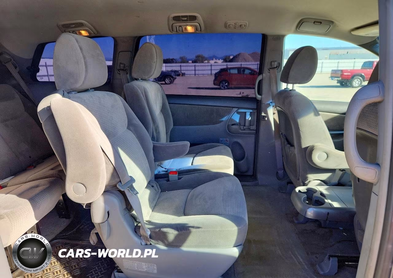 2010 Toyota Sienna Le VIN:5TDJK4CC5AS029424 - 11