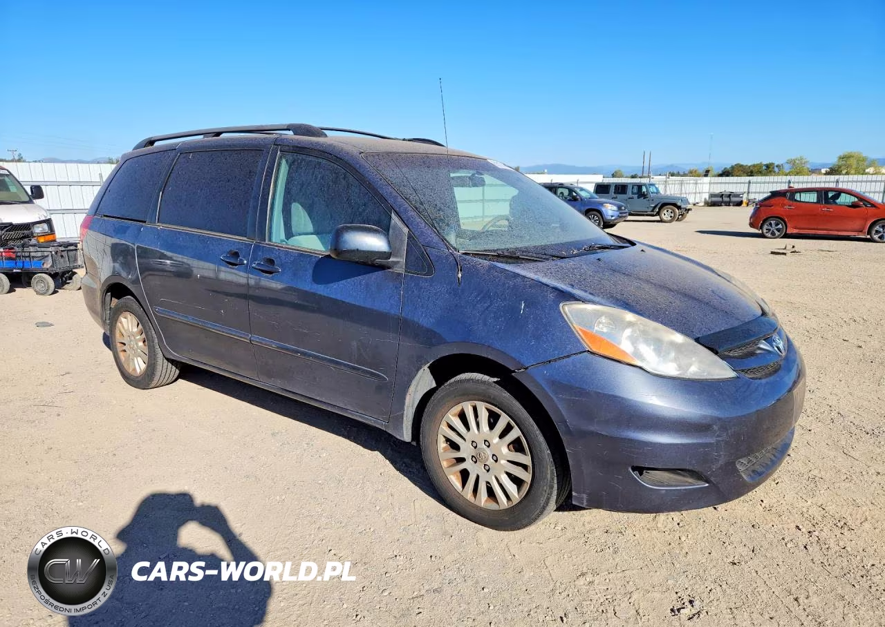 2010 Toyota Sienna Le VIN:5TDJK4CC5AS029424 - 4