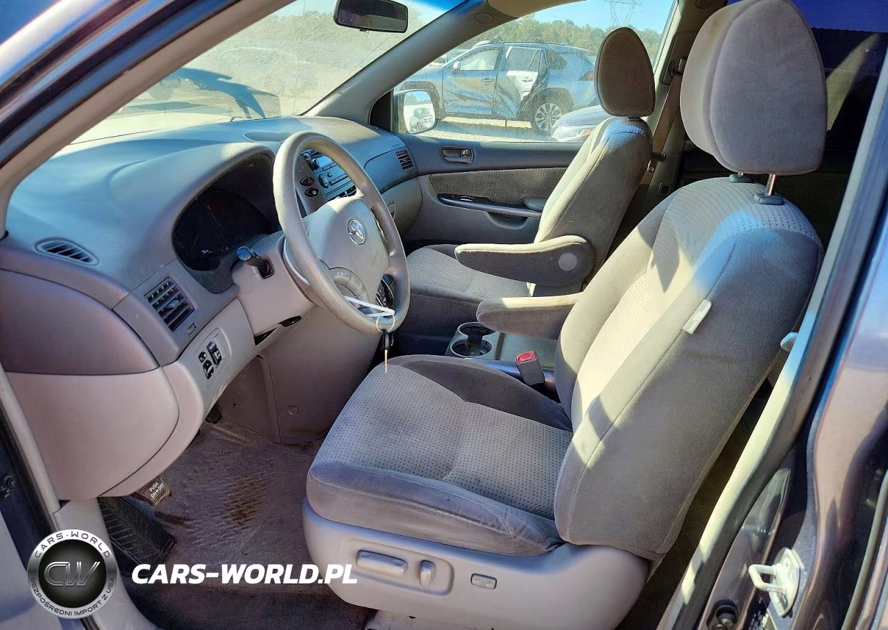 2010 Toyota Sienna Le VIN:5TDJK4CC5AS029424 - 7
