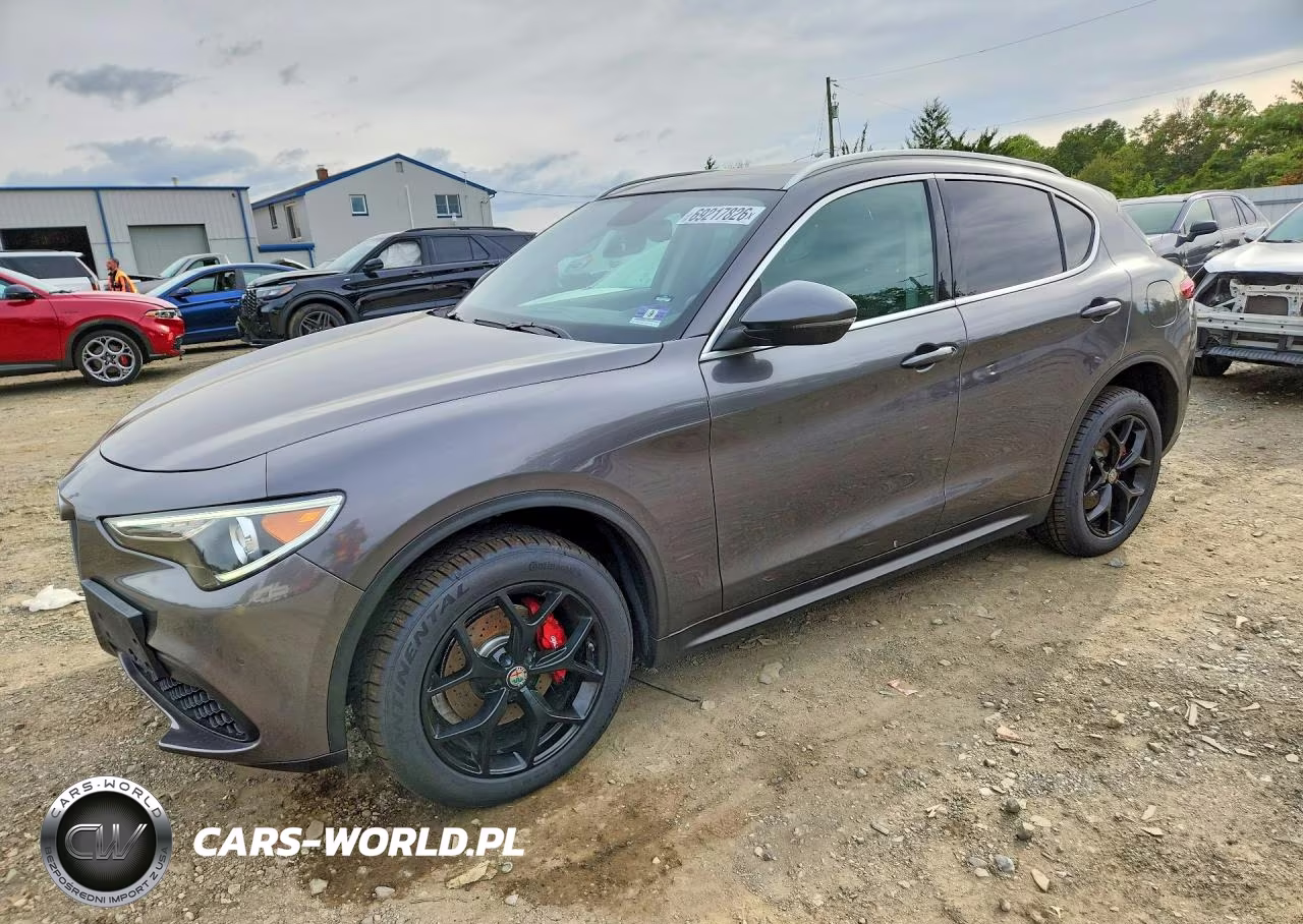 2019 Alfa Romeo Stelvio Ti