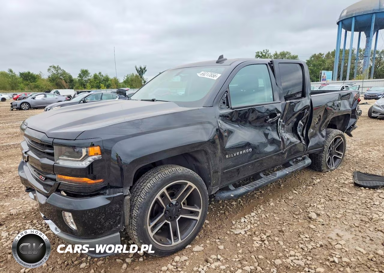 2018 Chevrolet Silverado K1500 Lt VIN:1GCVKREC8JZ211628 - 1