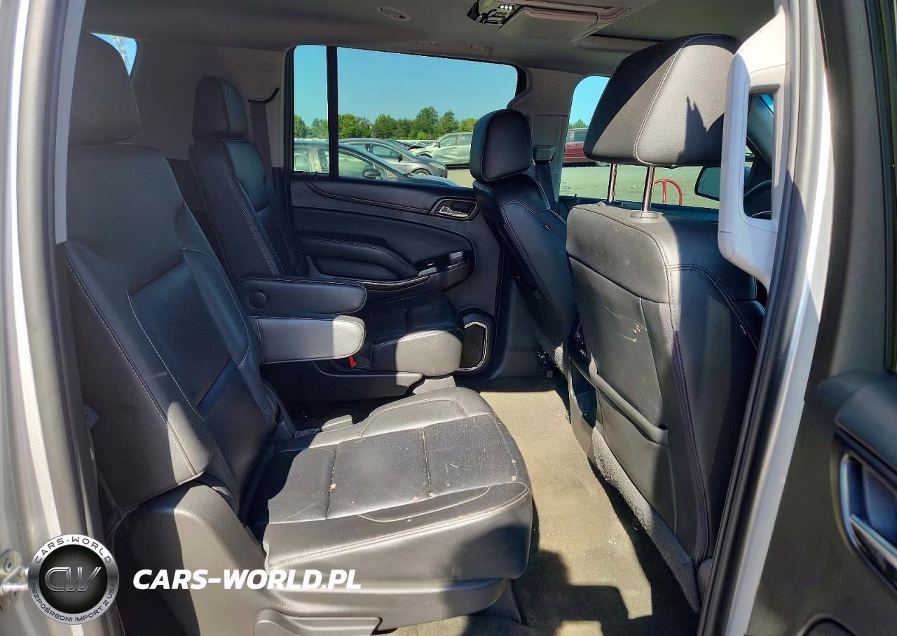 2016 Chevrolet Suburban Lt VIN:1GNSKHKC3GR127069 - 10