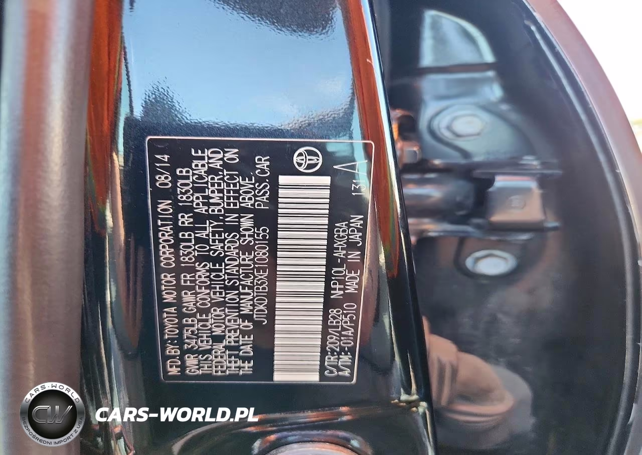 2014 Toyota Prius C Four VIN:JTDKDTB3XE1080155 - 12