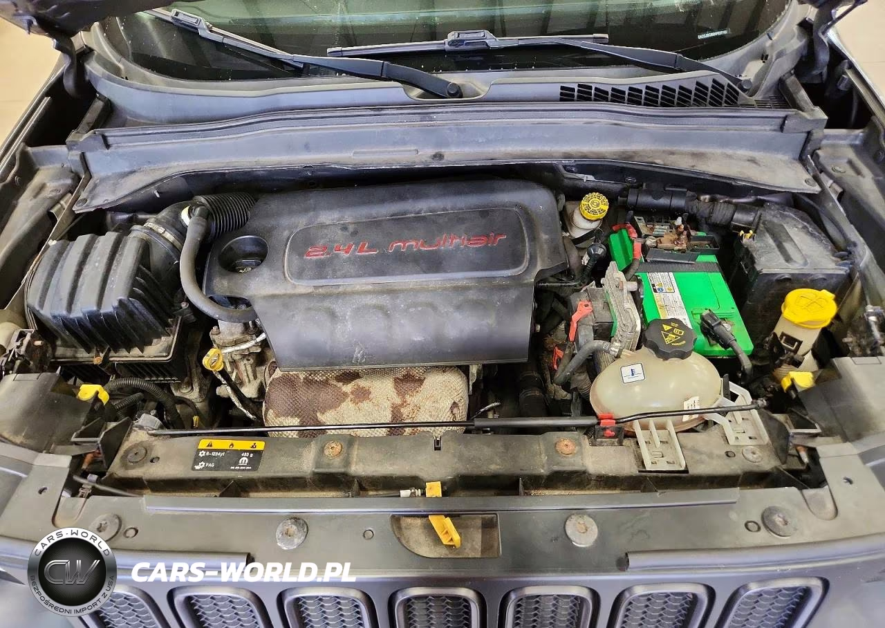 2017 Jeep Renegade Trailhawk VIN:ZACCJBCB6HPE57162 - 12