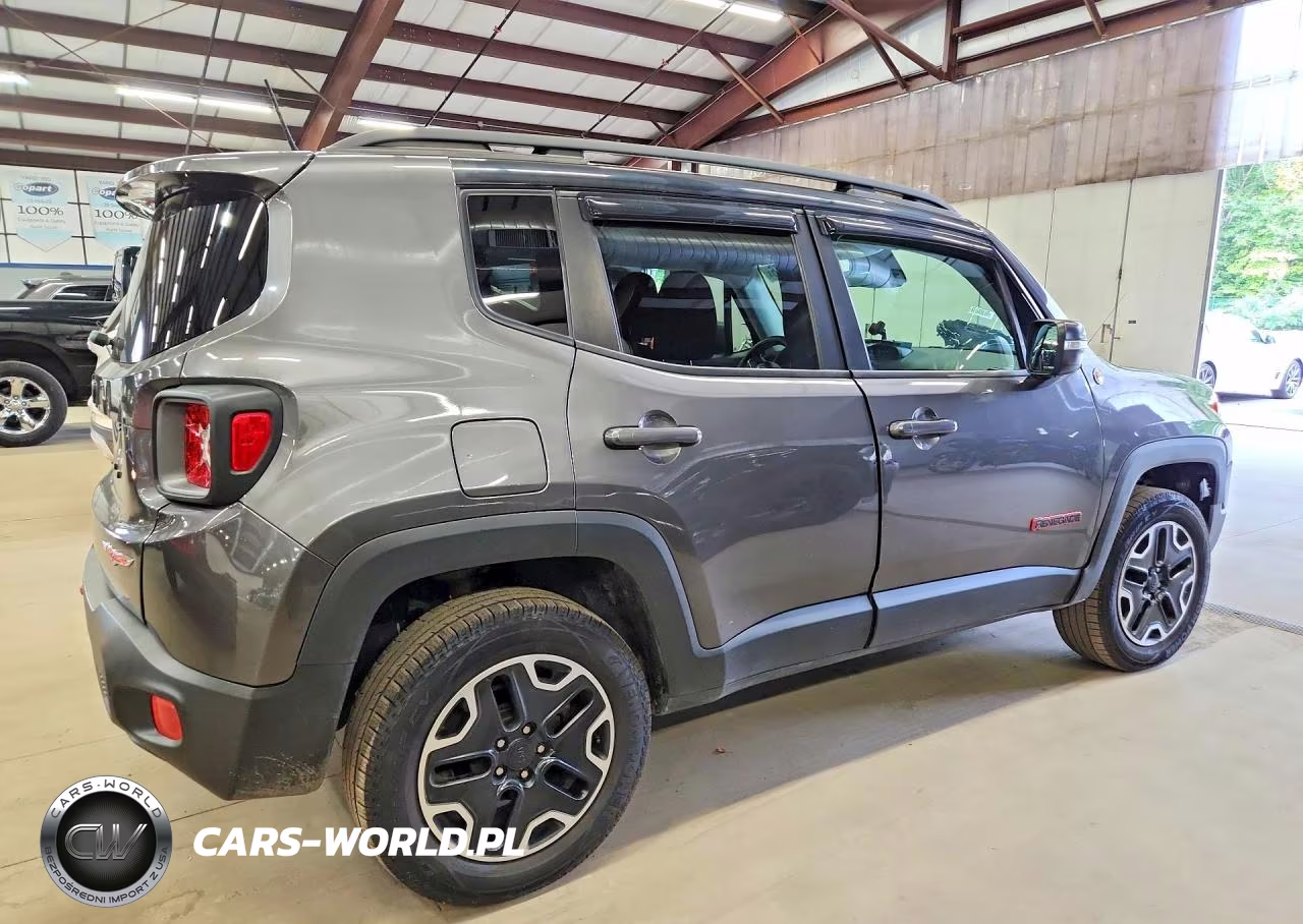 2017 Jeep Renegade Trailhawk VIN:ZACCJBCB6HPE57162 - 3
