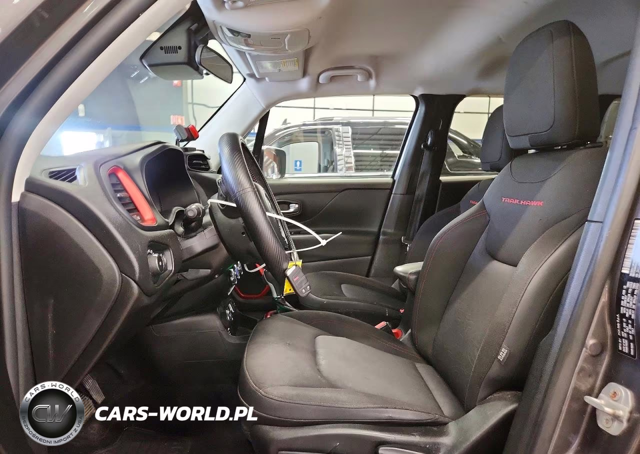 2017 Jeep Renegade Trailhawk VIN:ZACCJBCB6HPE57162 - 7