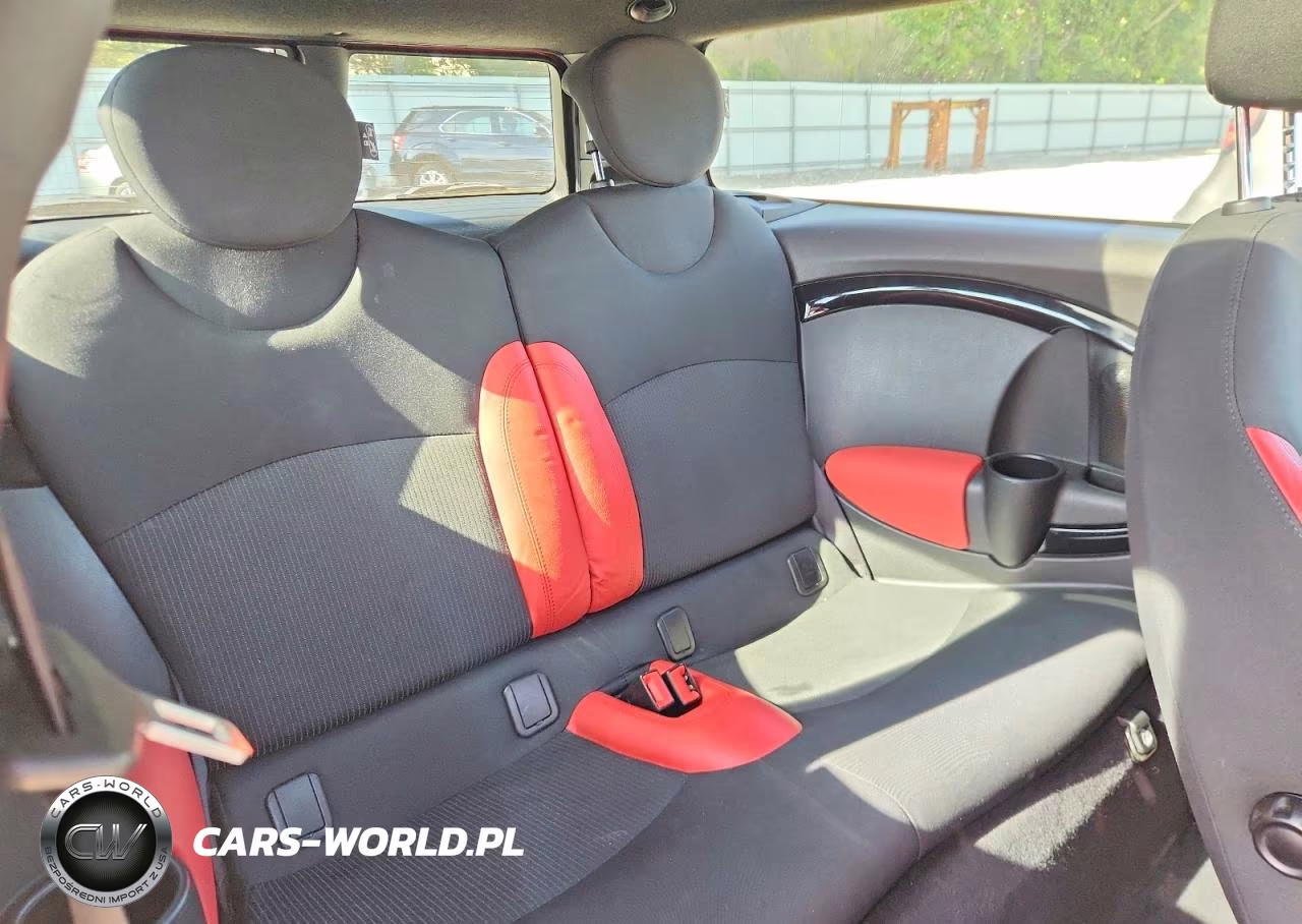 2011 Mini Cooper S Clubman VIN:WMWZG3C58BTY35919 - 10