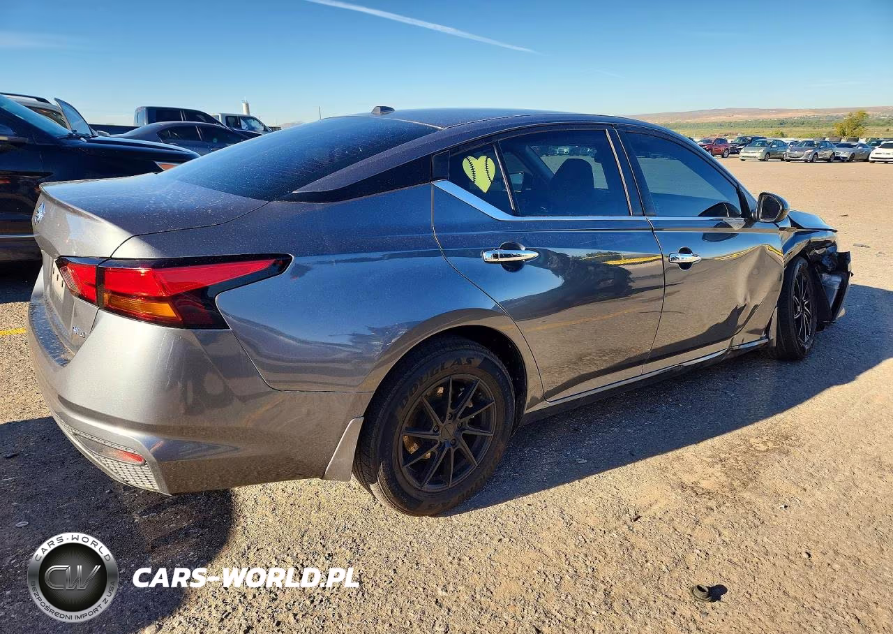 2019 Nissan Altima S VIN:1N4BL4BWXKN312377 - 3