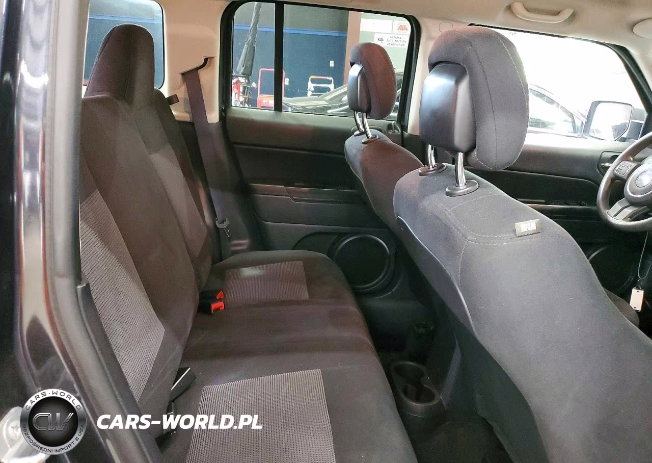 2015 Jeep Patriot Sport VIN:1C4NJRBB2FD154202 - 11
