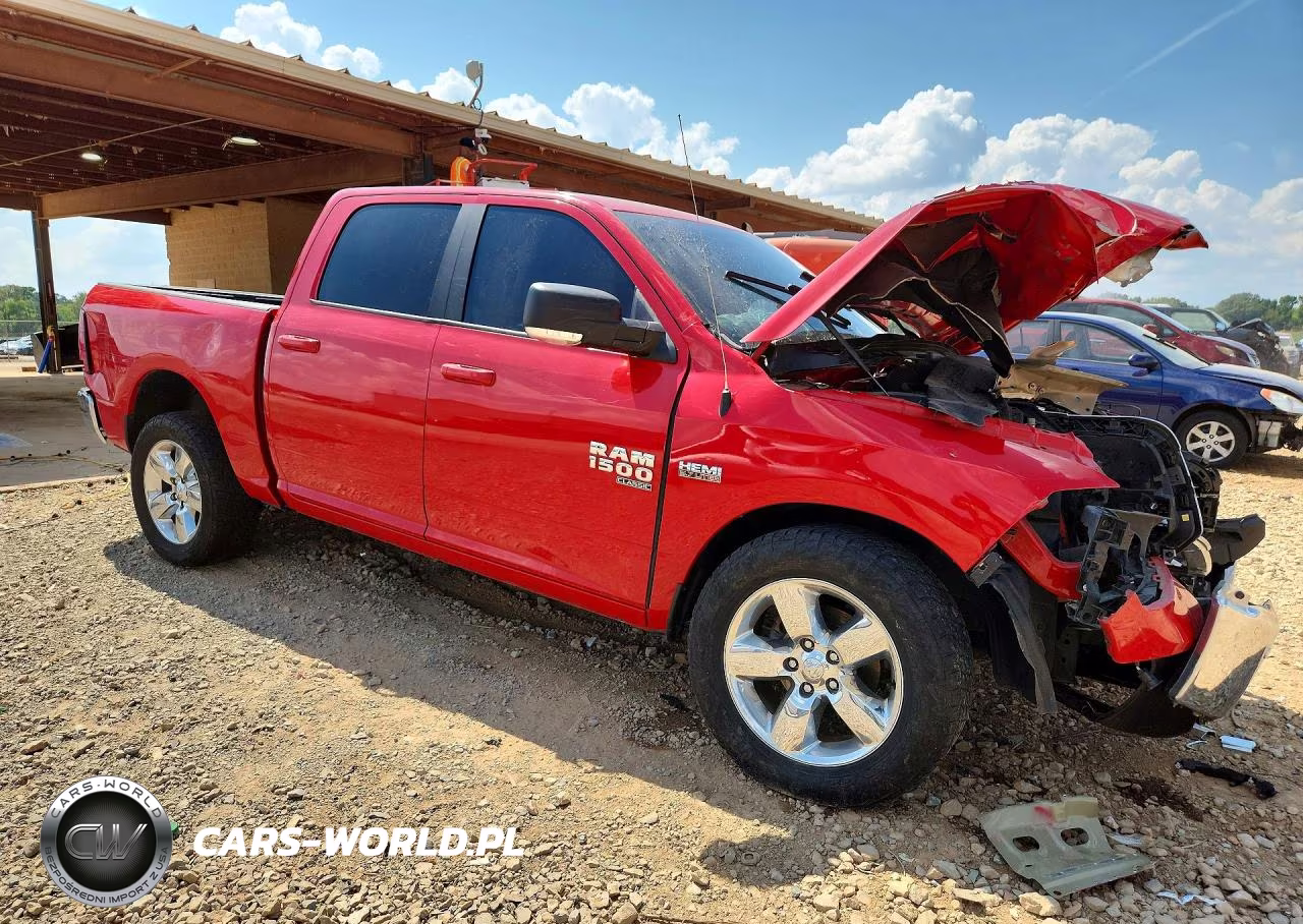 2019 Ram 1500 Classic Slt VIN:1C6RR7LT6KS550409 - 4