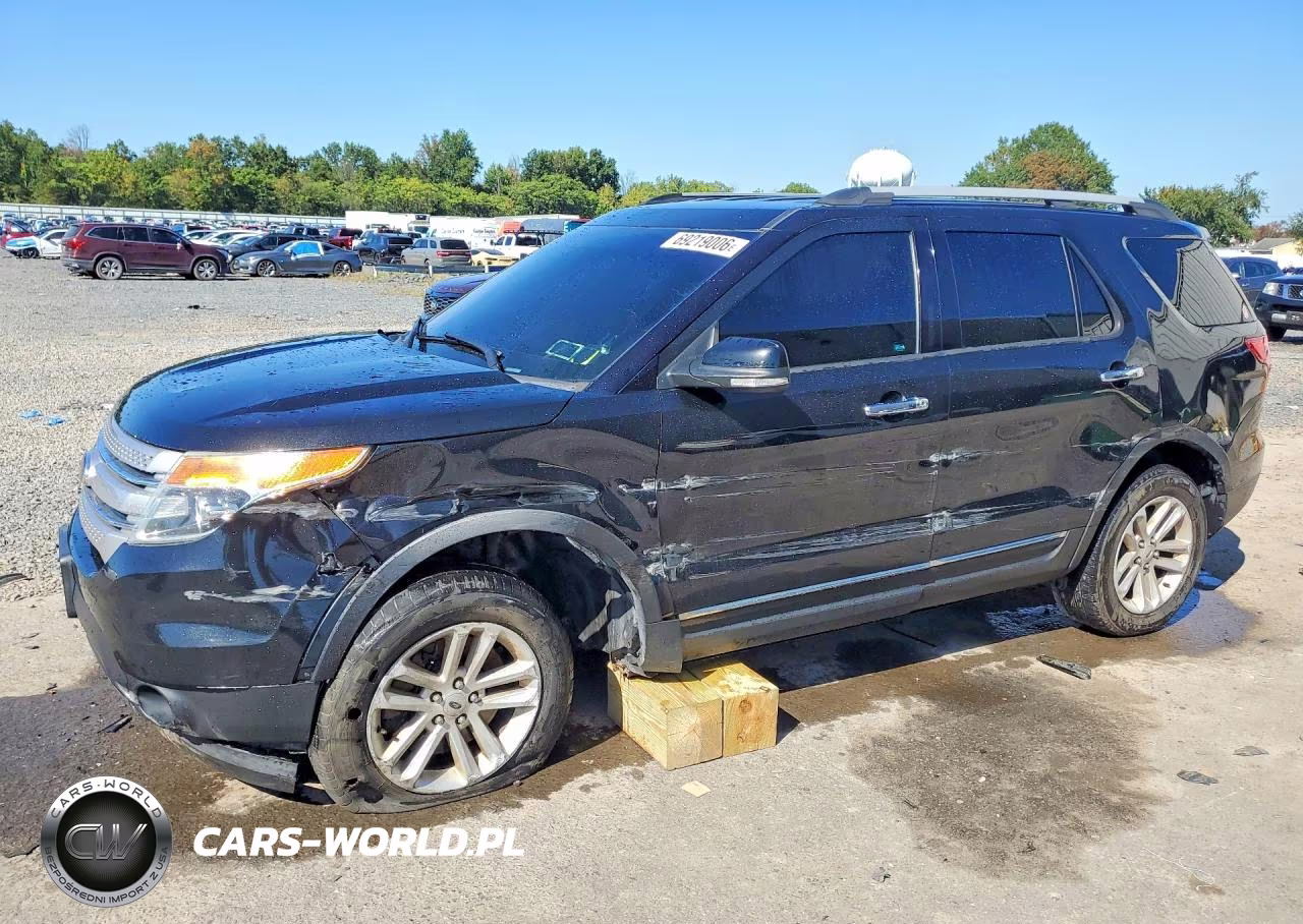 2014 Ford Explorer Xlt – zdjęcie 1 z 13