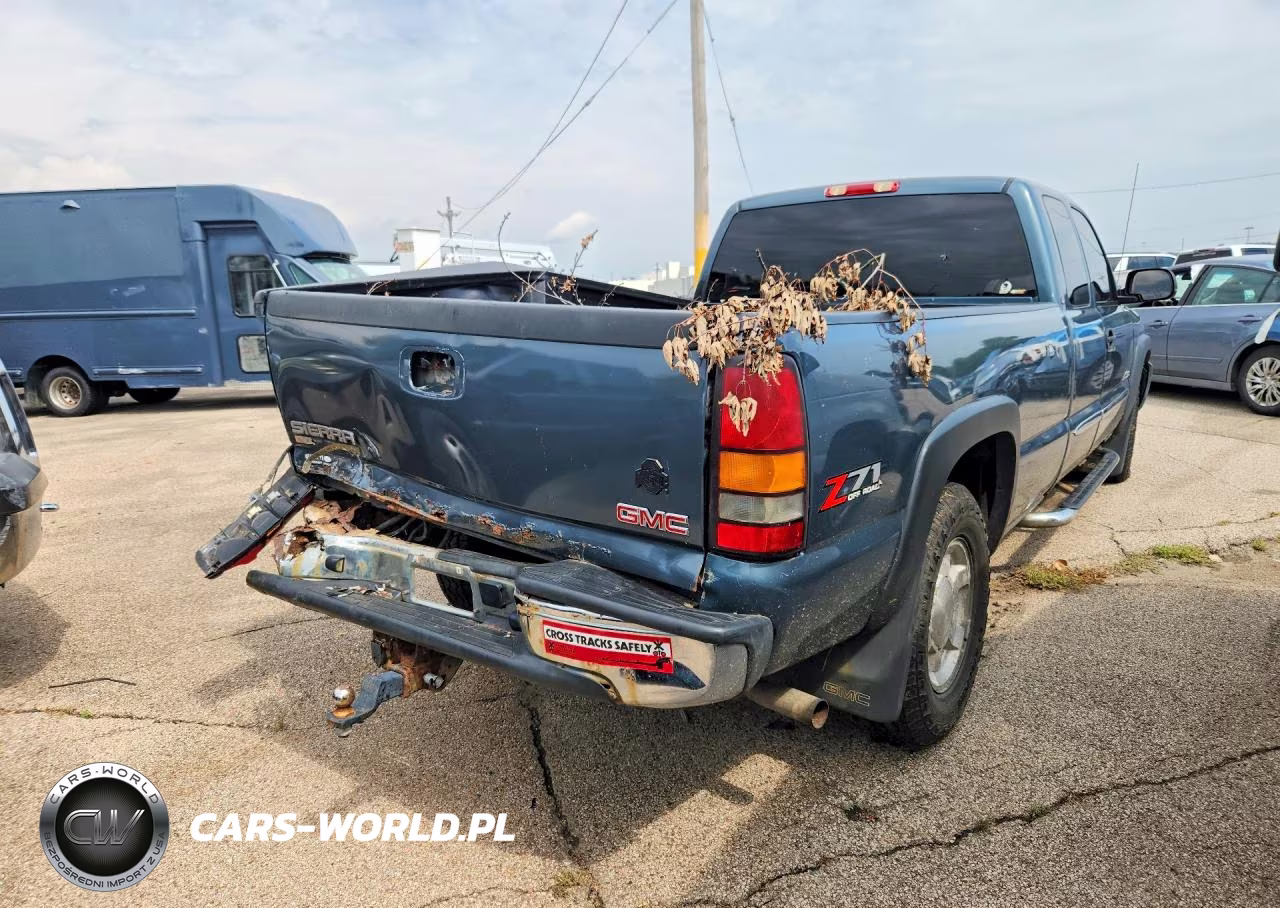 2006 GMC New Sierra K1500 VIN:1GTEK19TX6E235441 - 3
