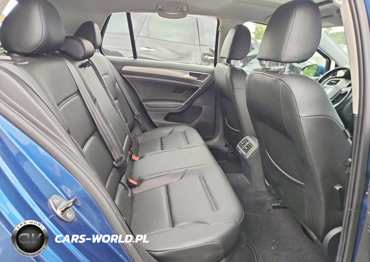 2017 Volkswagen Golf S VIN:3VW217AU5HM012554 - 10