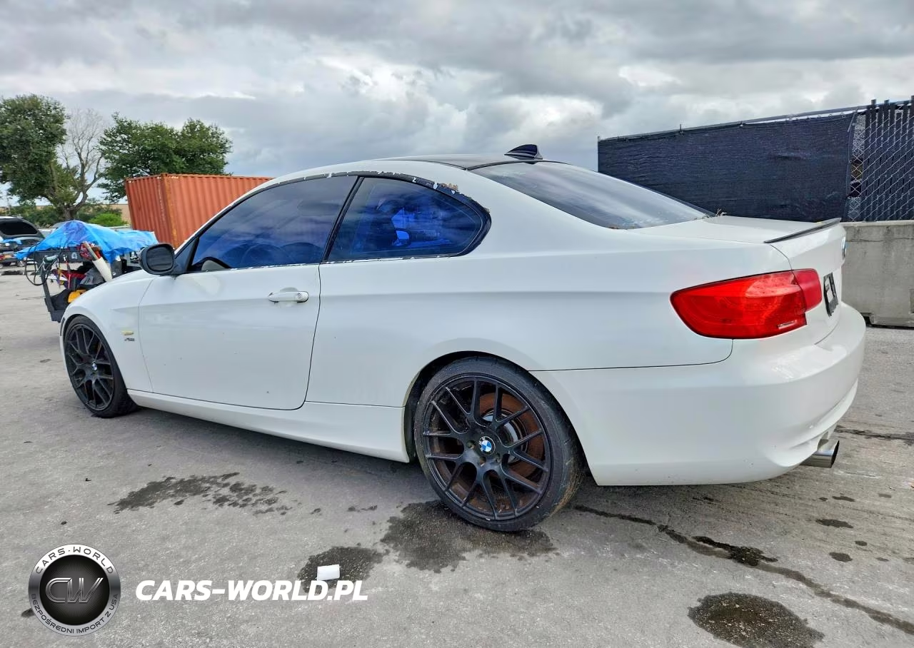 2012 BMW 335 Xi VIN:WBAKF9C51CE859654 - 2