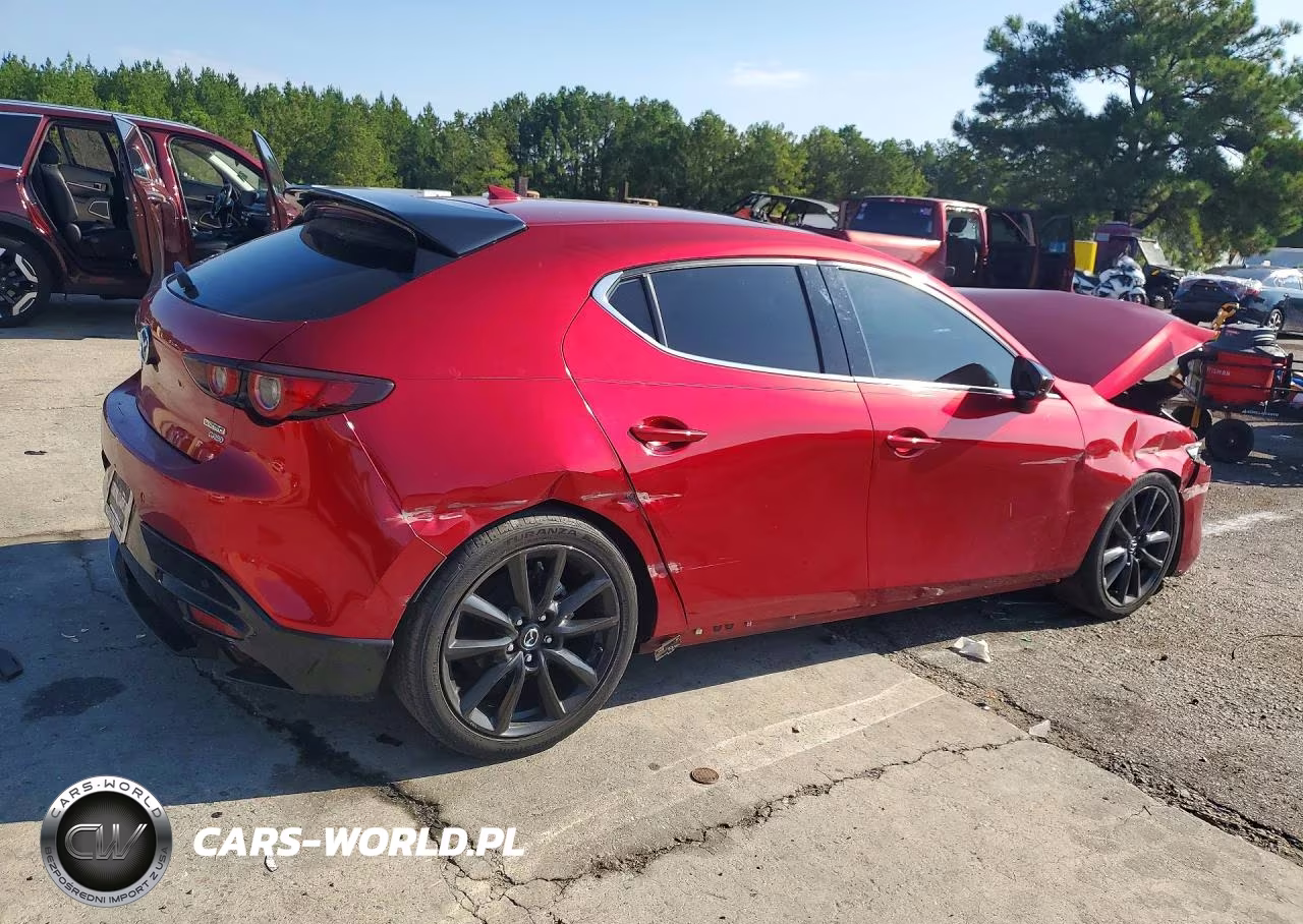 2023 Mazda 3 Premium Plus VIN:JM1BPBNY7P1620895 - 3
