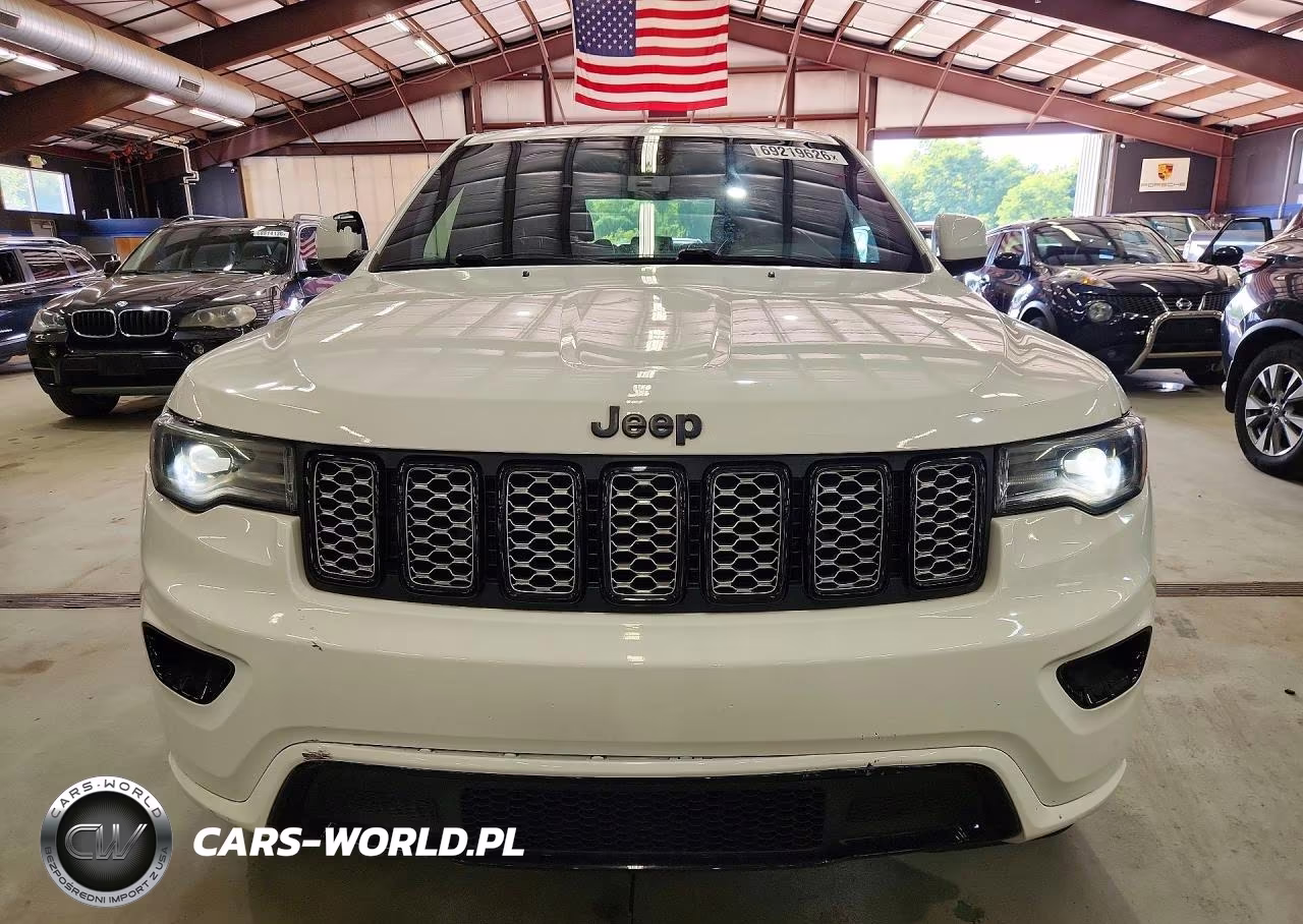 2020 Jeep Grand Cherokee Laredo VIN:1C4RJFAG2LC341678 - 5