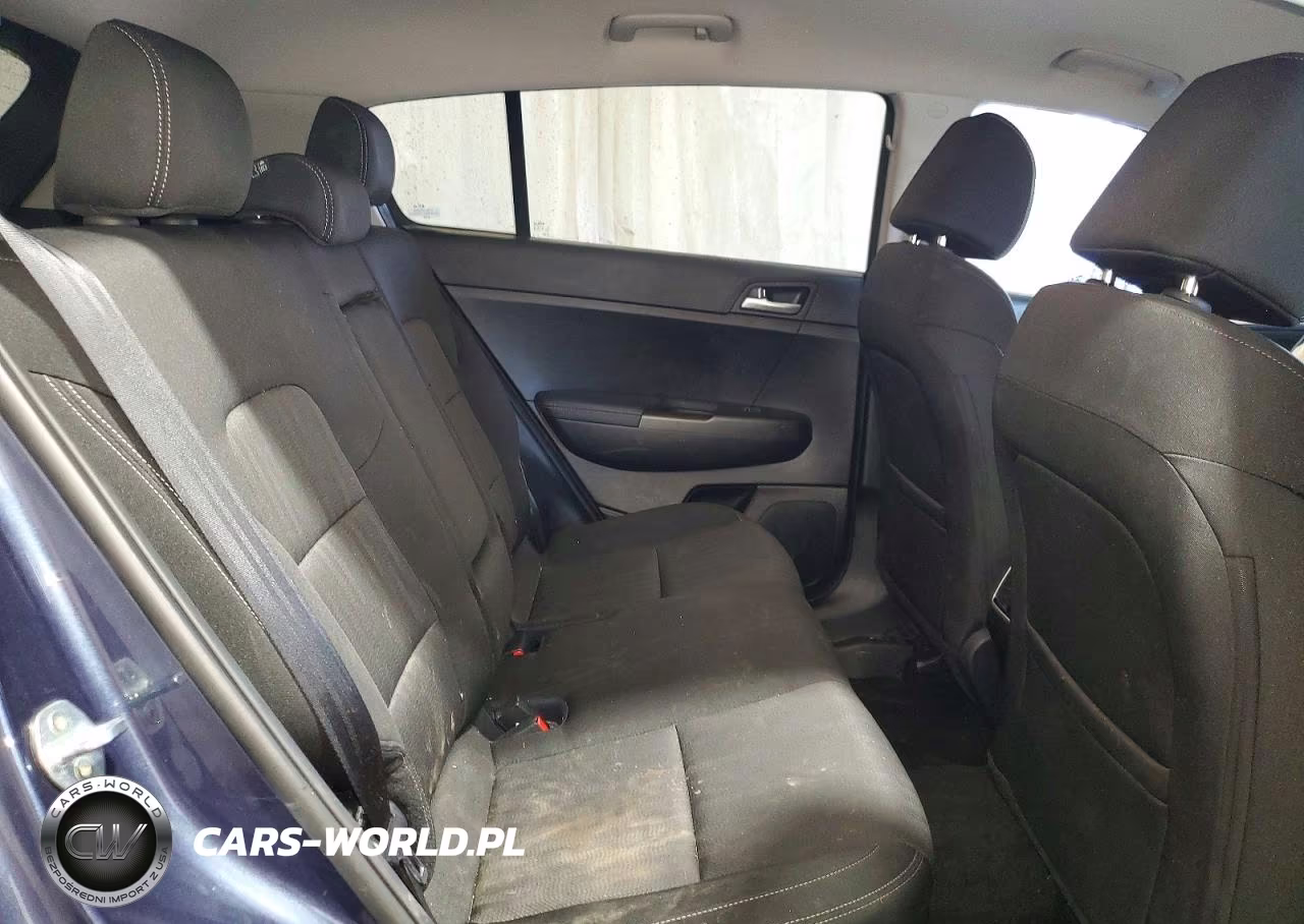 2022 Kia Sportage Lx VIN:KNDPMCAC7N7009547 - 11