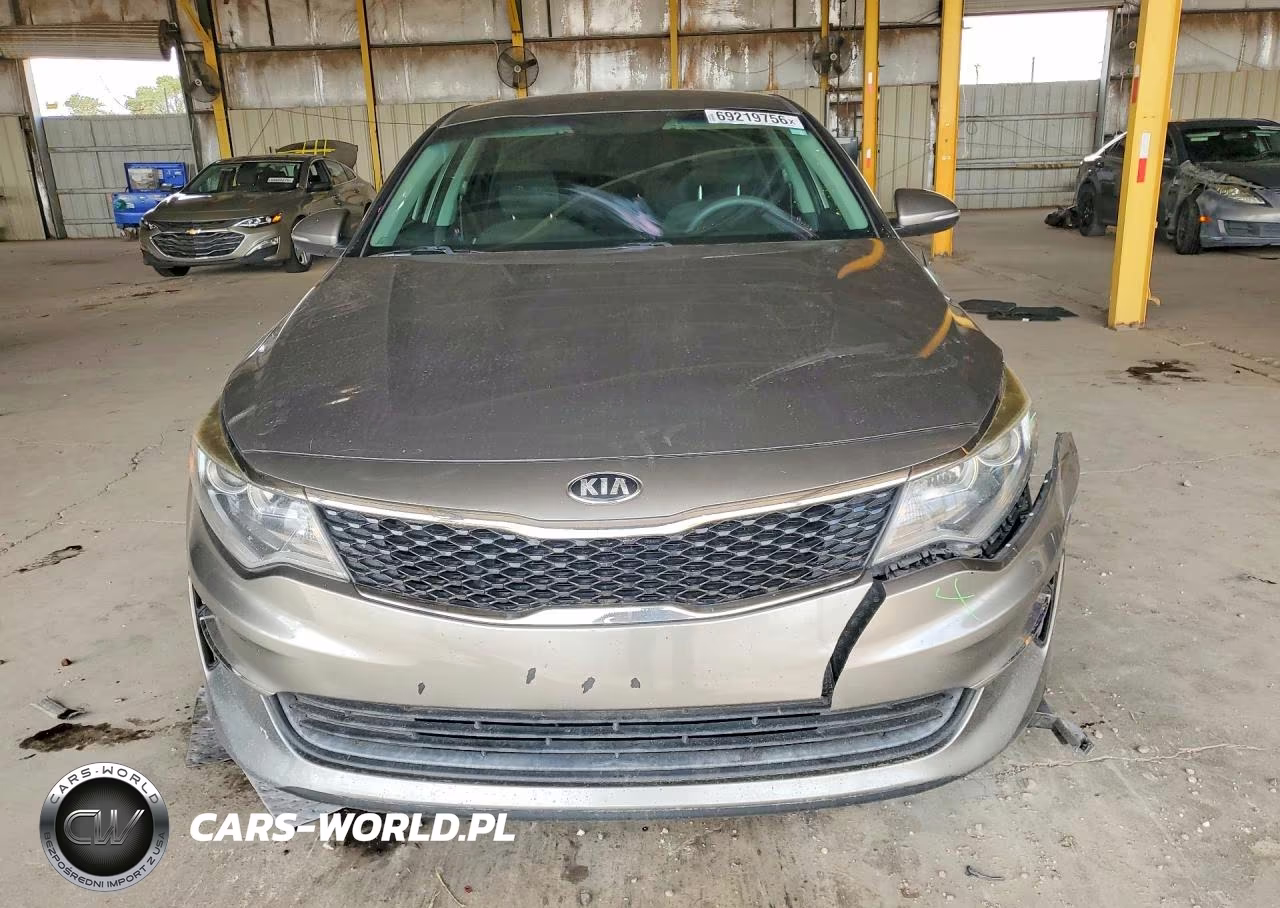 2016 Kia Optima Lx VIN:5XXGT4L39GG038824 - 5